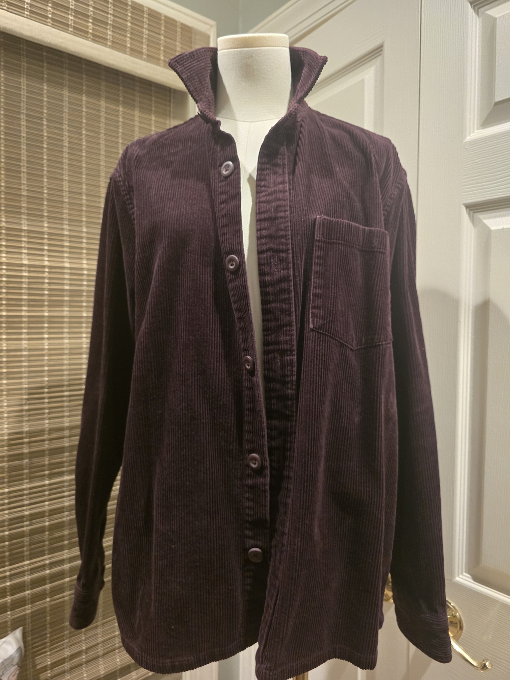 Express Women's Corduroy Button-Up Jacket in Deep Plum